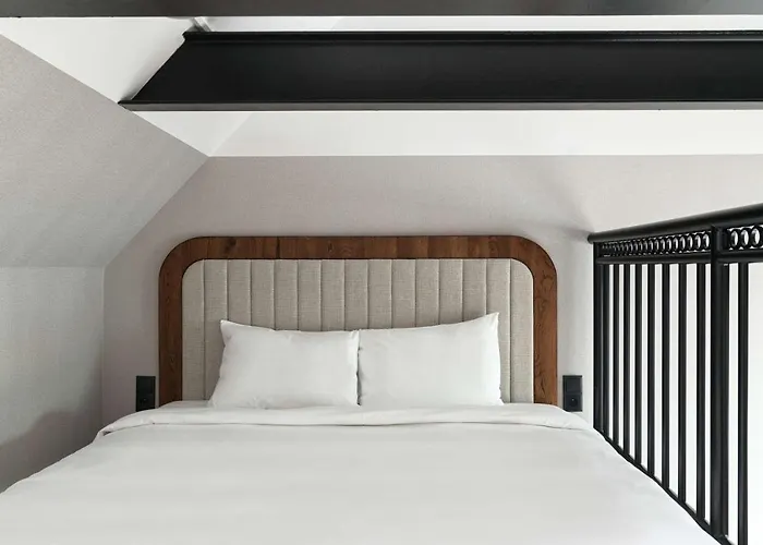 Radisson Red Gdansk, Wyspa Spichrzow