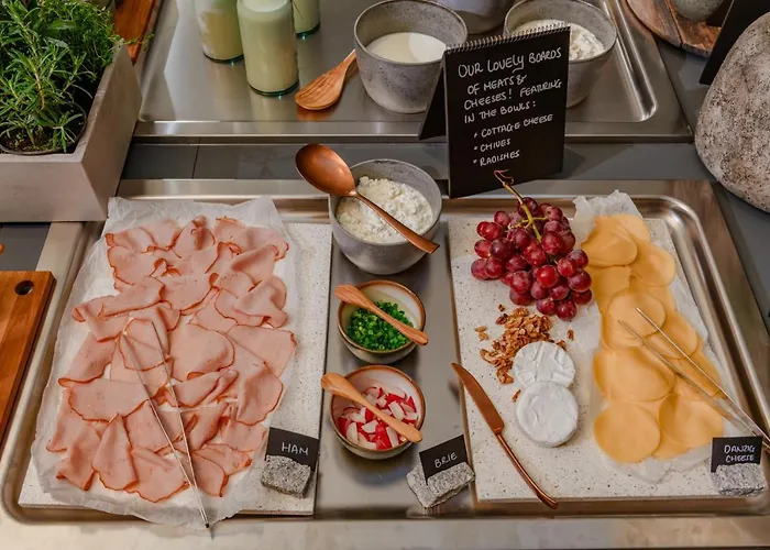 Radisson Red Gdansk, Wyspa Spichrzow 4* Гданьск