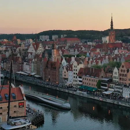 아파트호텔 Radisson Red Gdansk, Wyspa Spichrzow