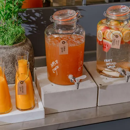 Radisson Red Gdansk, Wyspa Spichrzow 4* 그단스크