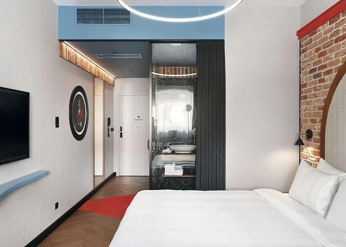 Ξενοδοχείο με διαμερίσματα Radisson Red Gdansk, Wyspa Spichrzow 4*